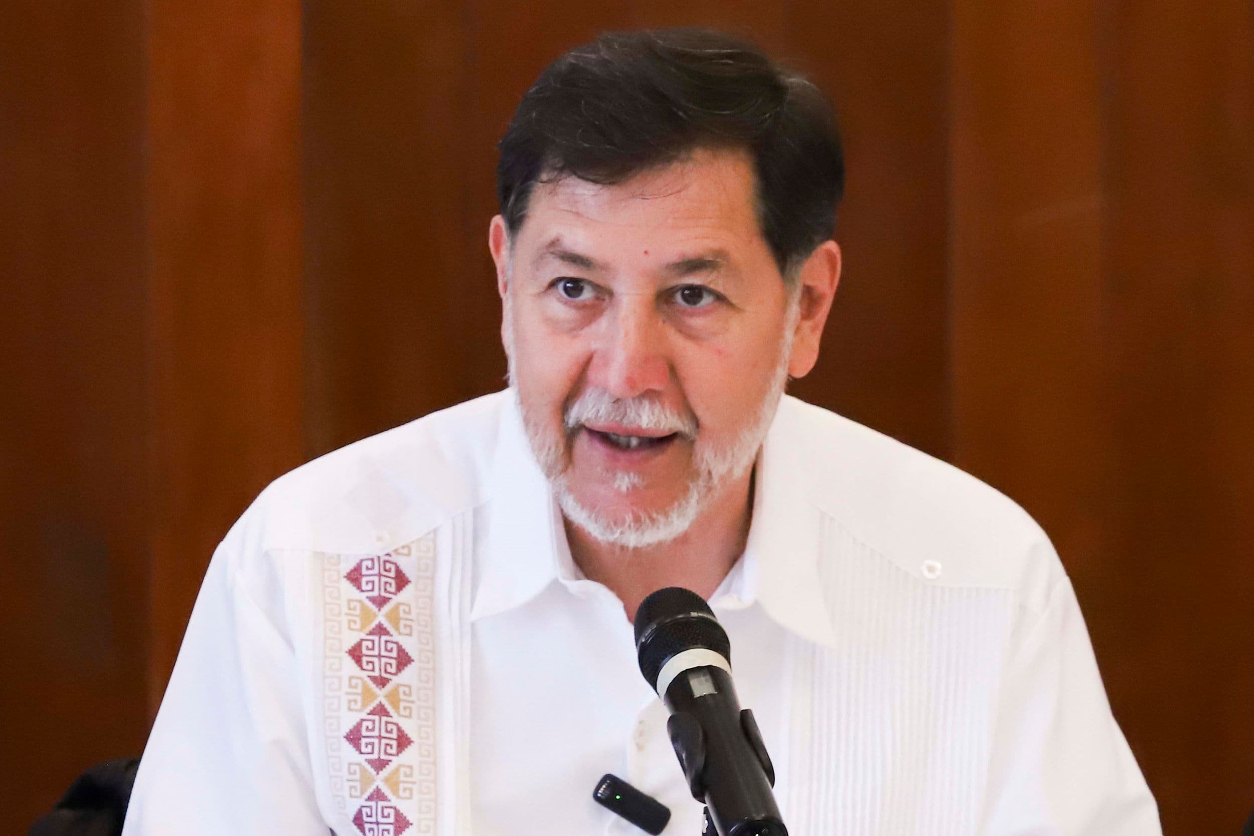 Noroña en Live: "La Ambición se le Despertó" a la Viuda de Manzo... Porque Claro, el Dolor Ajeno es Oportunidad Política